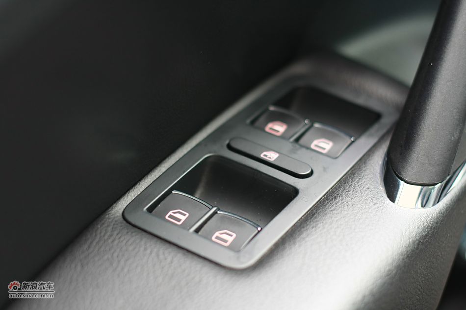 上海大众新帕萨特内饰