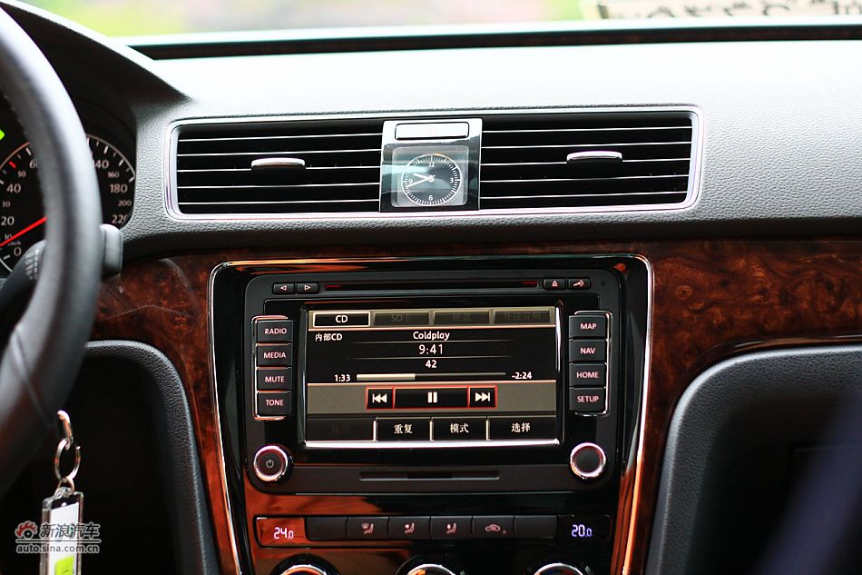 上海大众新帕萨特内饰