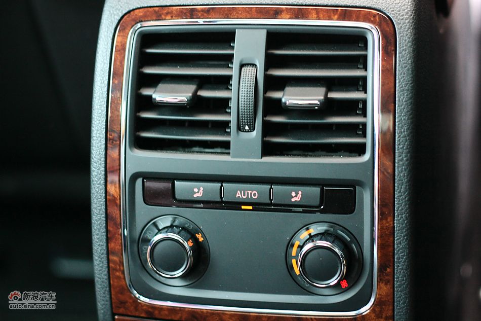 上海大众新帕萨特内饰