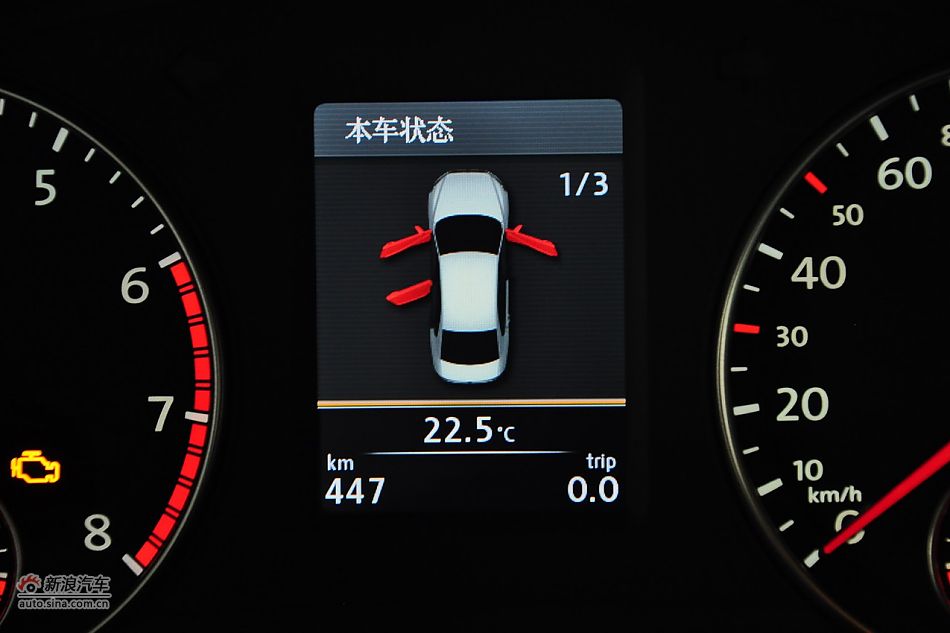 2011款帕萨特内饰