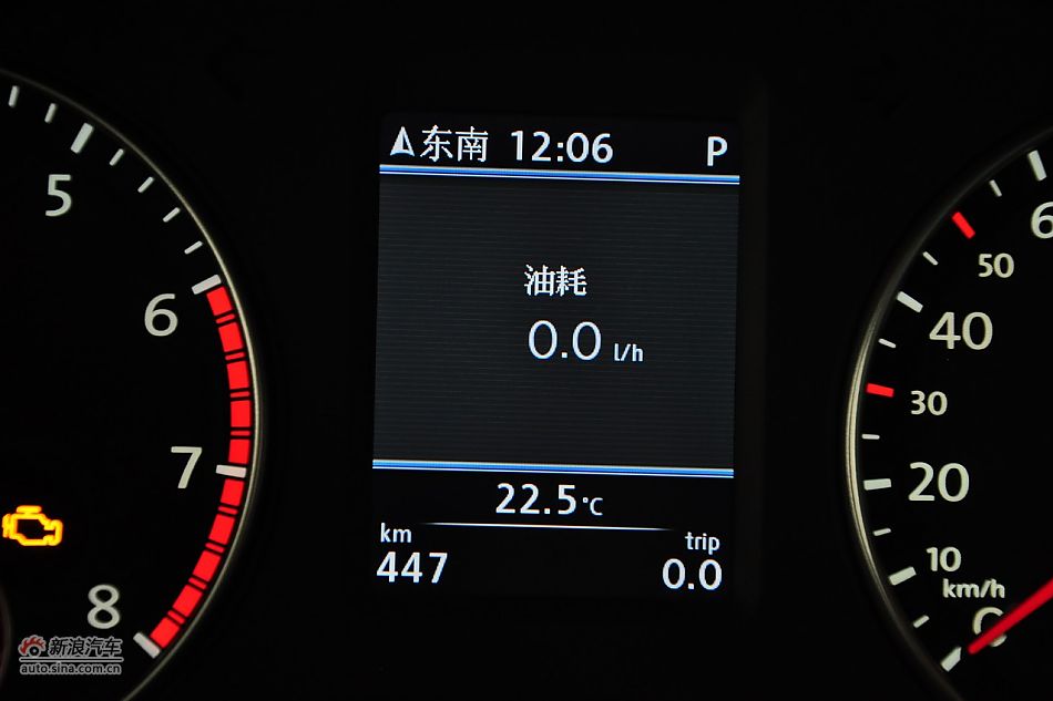 2011款帕萨特内饰