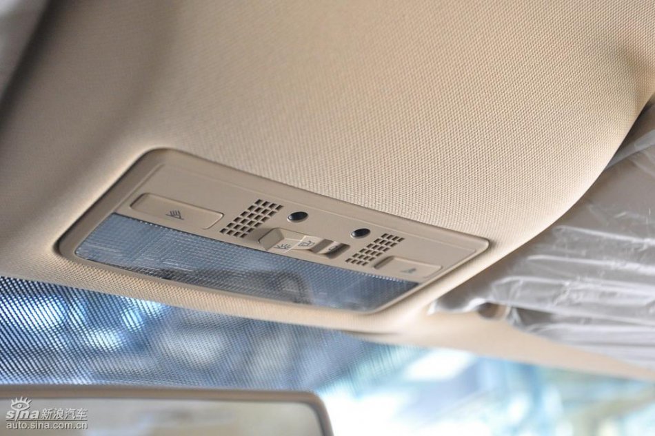 上海大众PASSAT领驭实拍图 