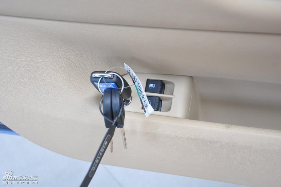 上海大众PASSAT领驭实拍图 