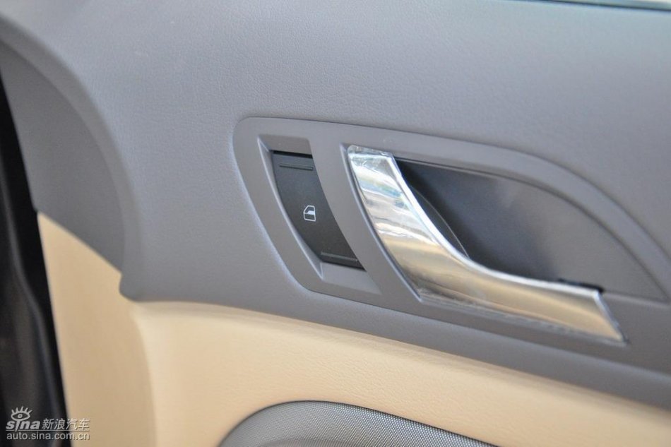 上海大众PASSAT领驭实拍图 