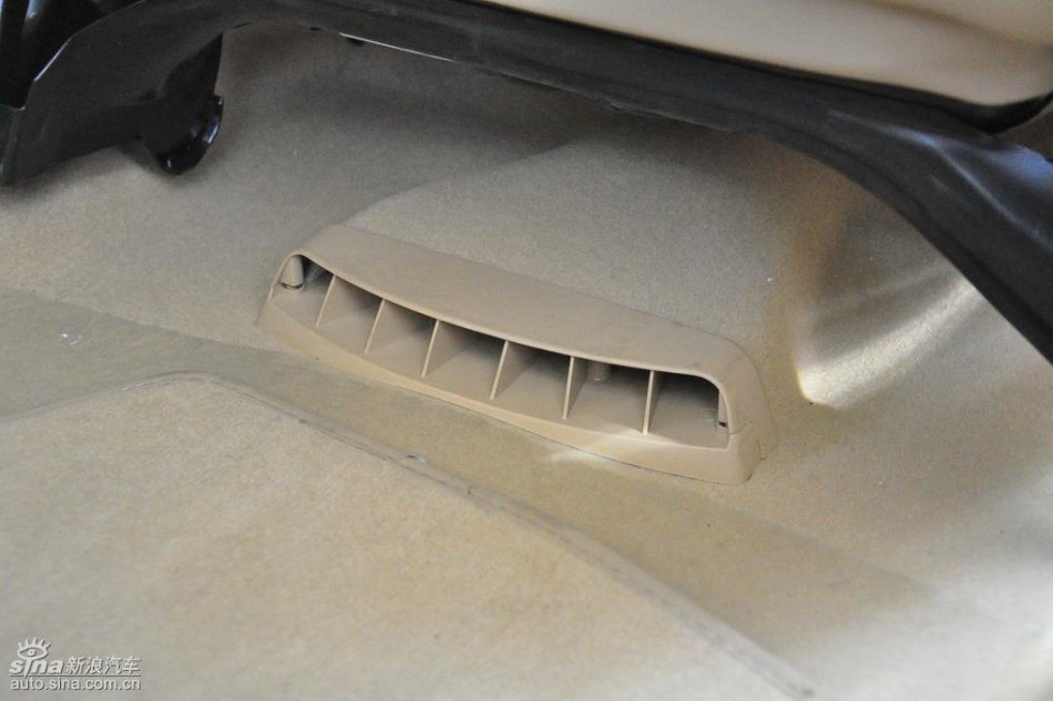 上海大众PASSAT领驭实拍图 