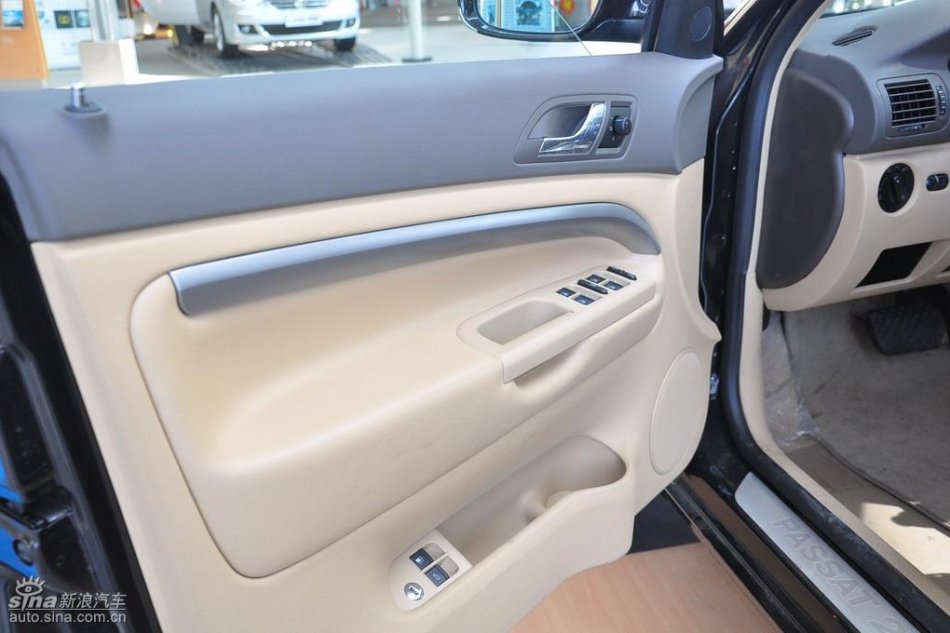 上海大众PASSAT领驭实拍图 