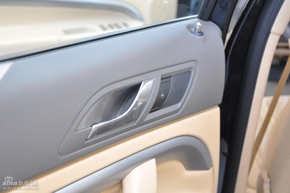 上海大众PASSAT领驭实拍图 