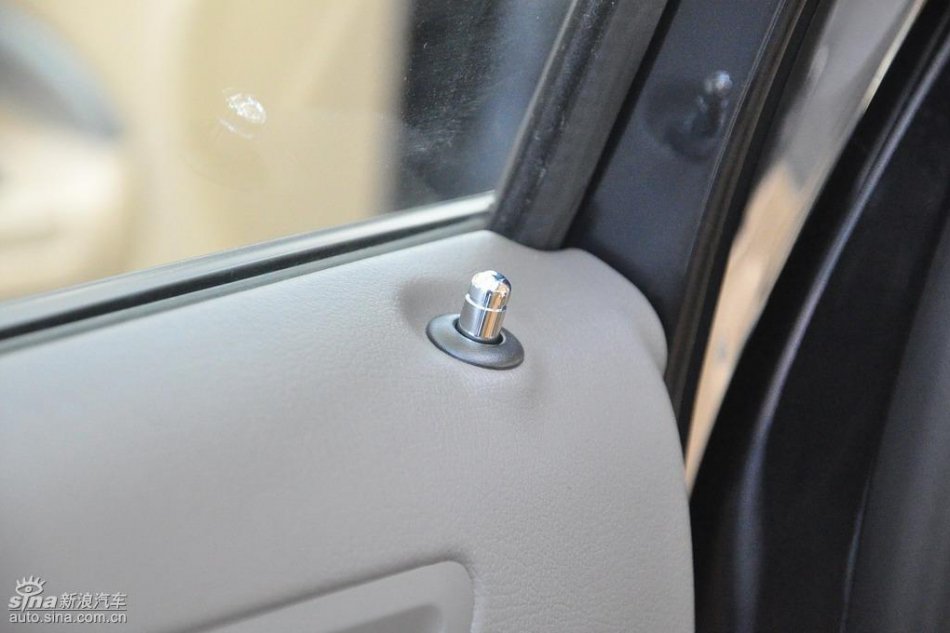 上海大众PASSAT领驭实拍图 