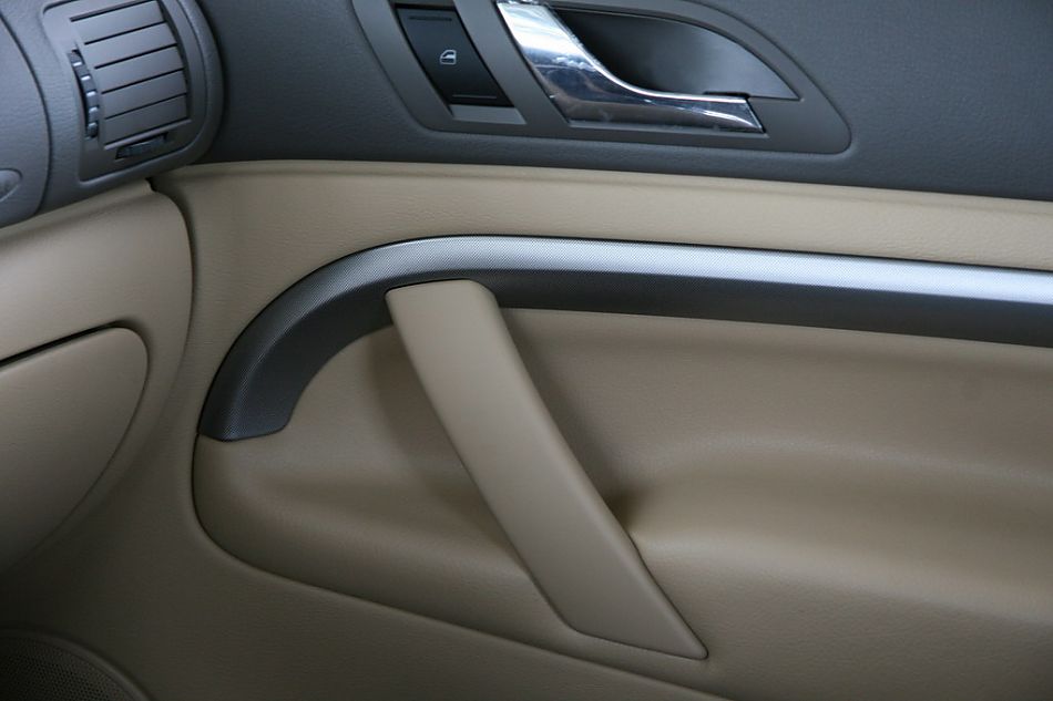 上海大众PASSAT领驭车门内部