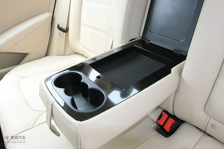 2011款帕萨特1.4T