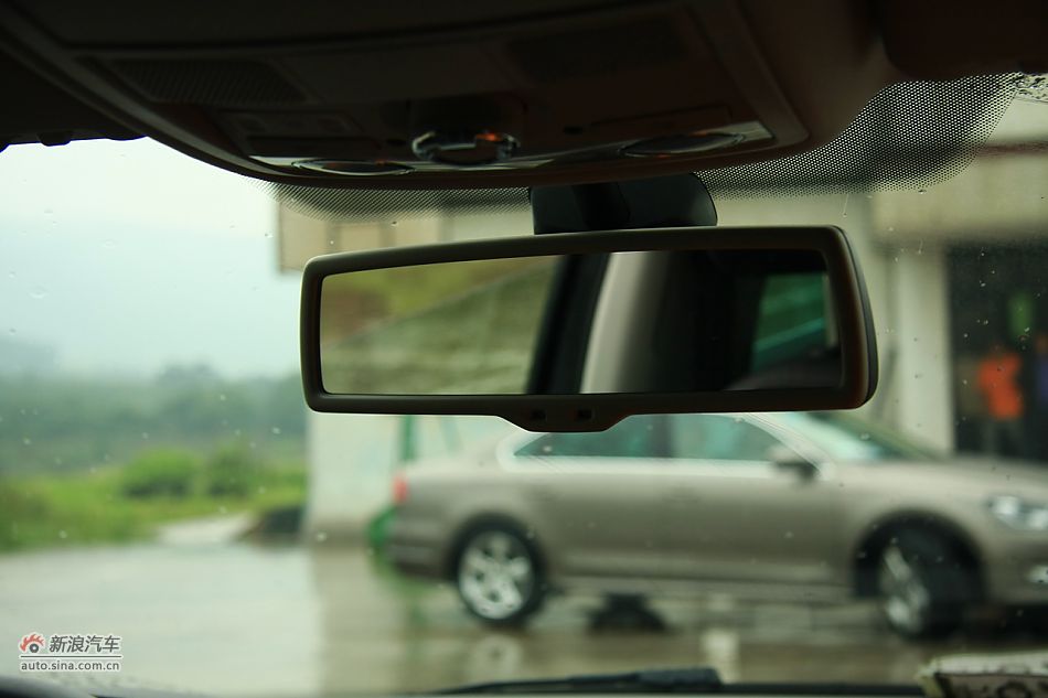 上海大众新帕萨特内饰