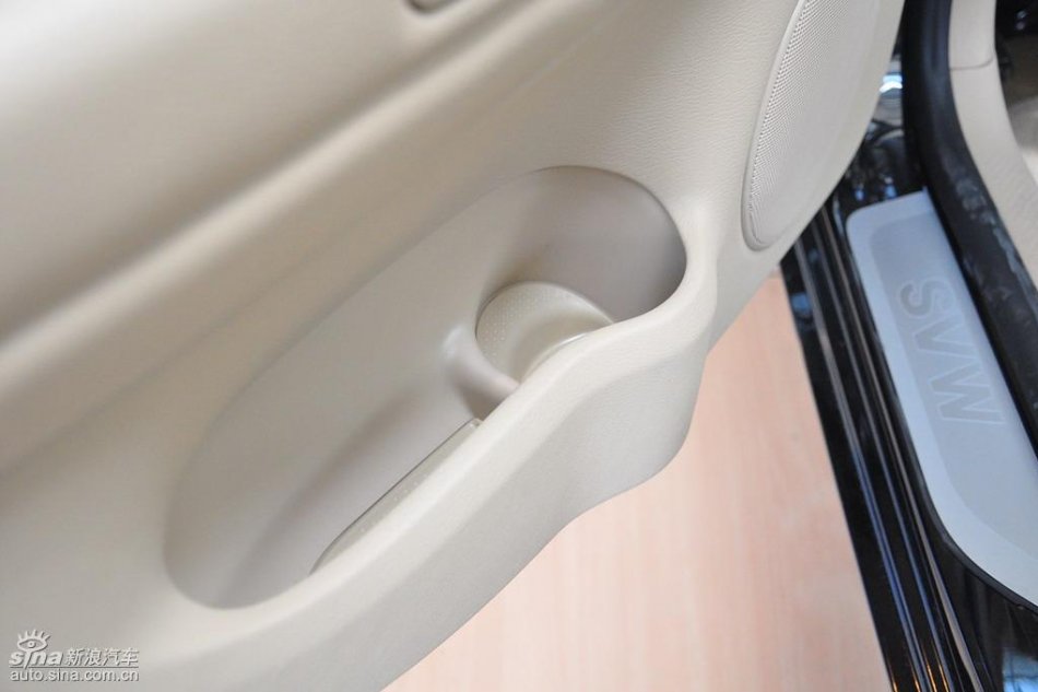 上海大众PASSAT领驭实拍图 