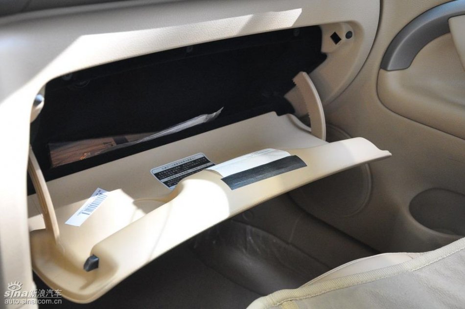 上海大众PASSAT领驭实拍图 