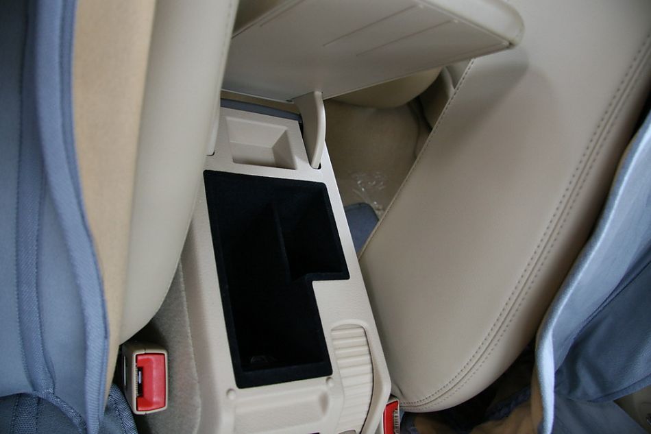 上海大众PASSAT领驭内饰