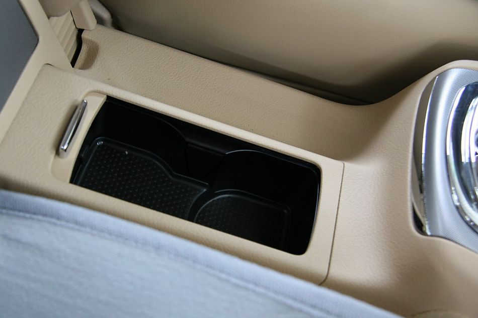 上海大众PASSAT领驭内饰