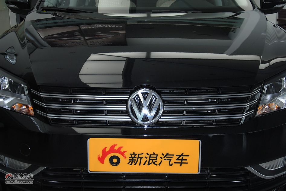 2011款帕萨特1.8TSI自动尊荣版