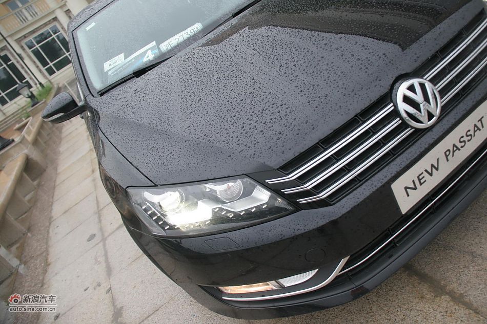 2011款新帕萨特2.0T御尊版外观细节