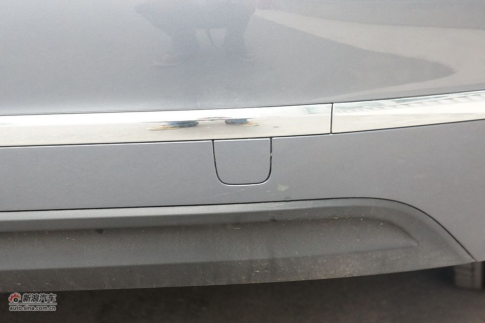 2011款帕萨特车身细节