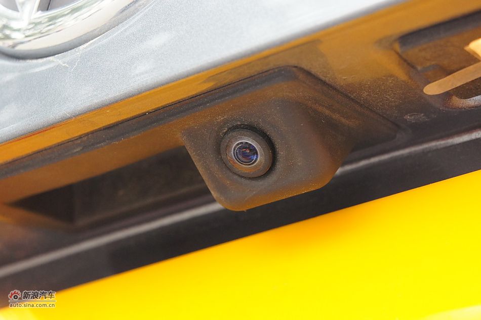 2011款帕萨特车身细节