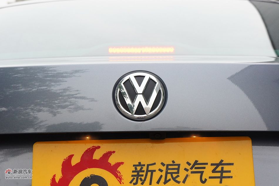 2011款帕萨特车身细节