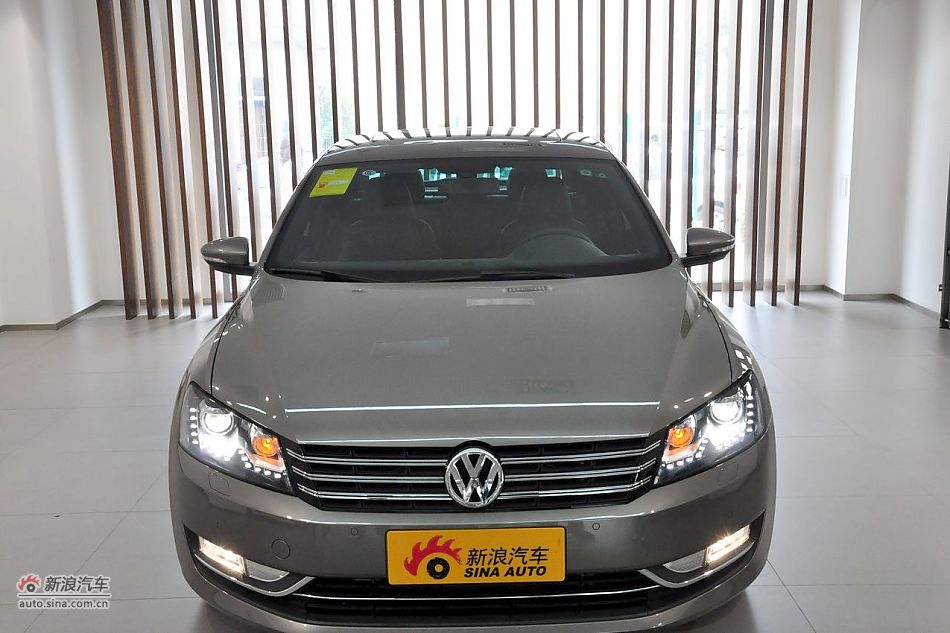 2011款帕萨特发车身细节