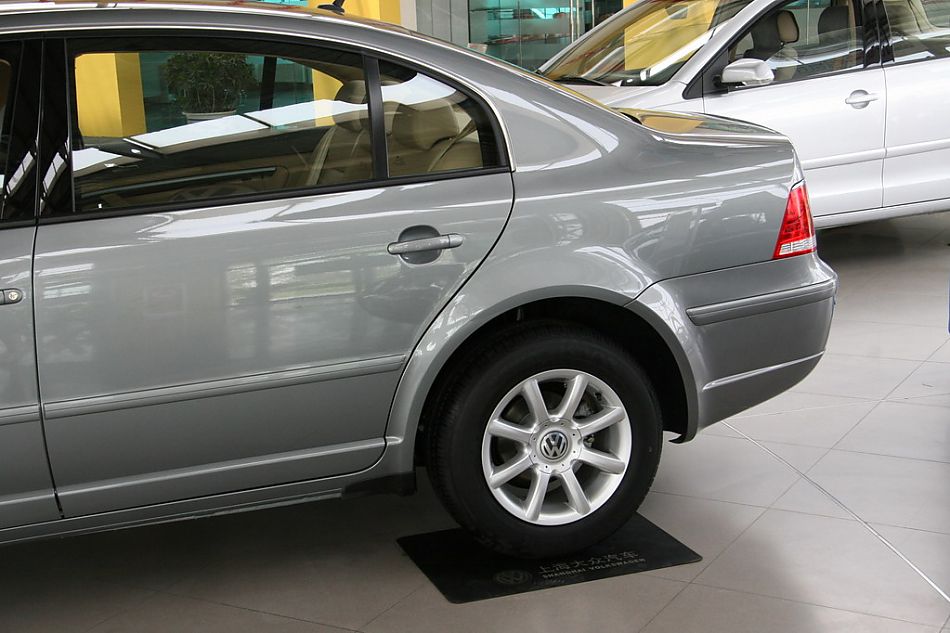 上海大众PASSAT领驭外观