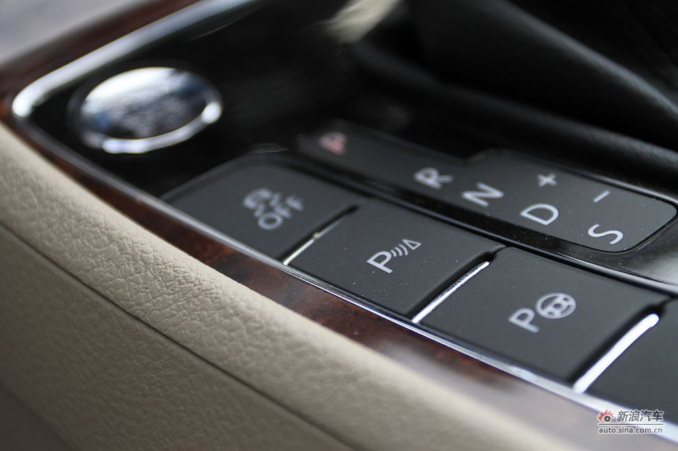 上海大众全新帕萨特