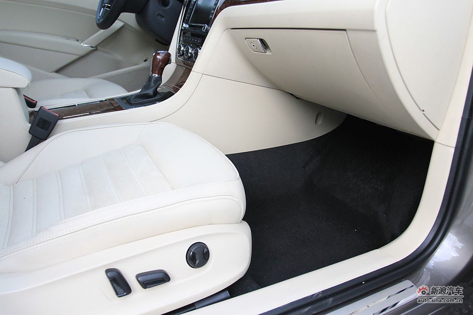 上海大众全新帕萨特