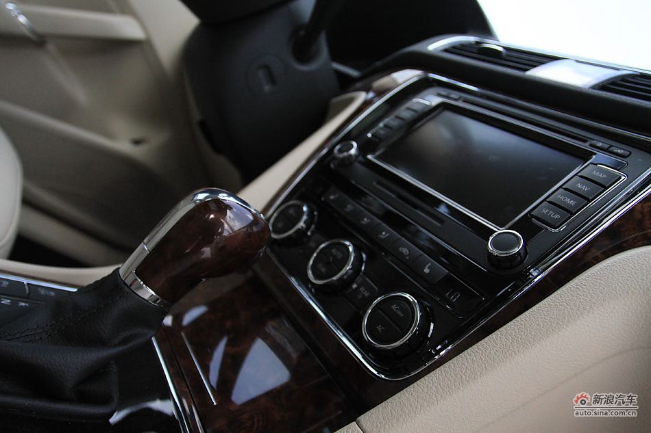 上海大众全新帕萨特