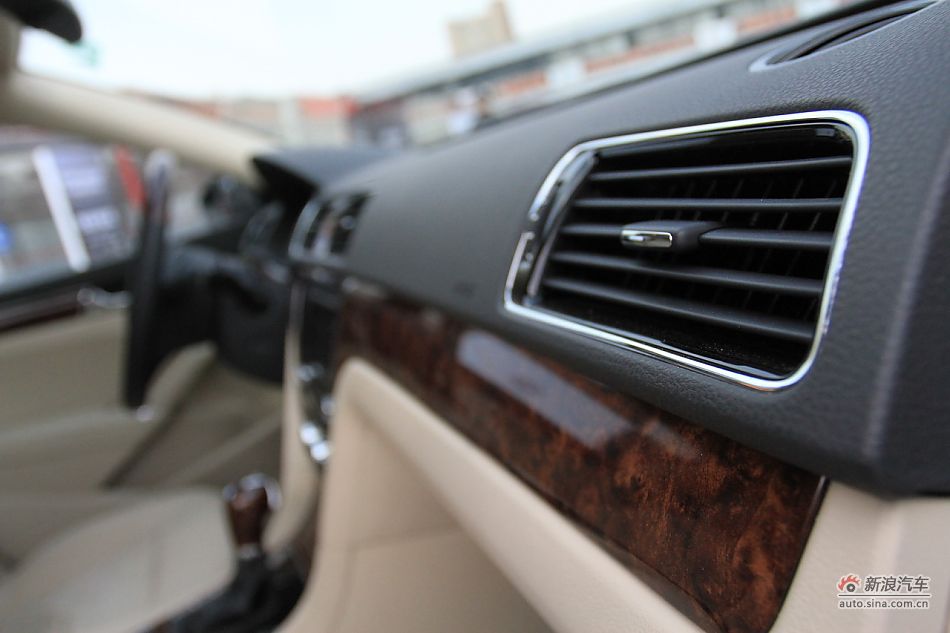 上海大众全新帕萨特