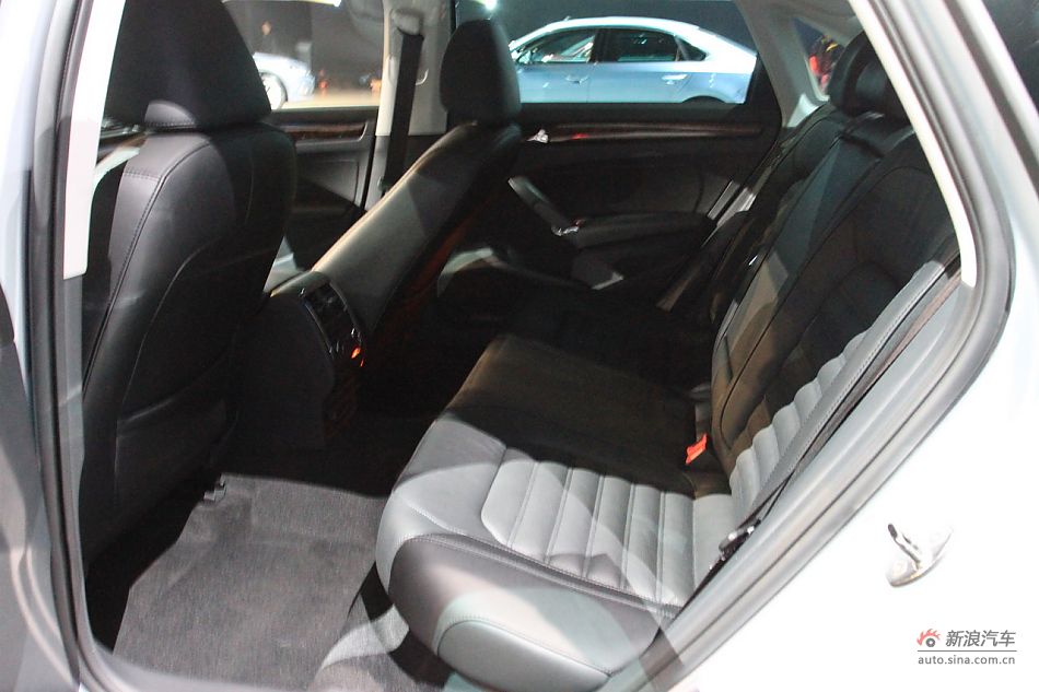 上海大众全新帕萨特