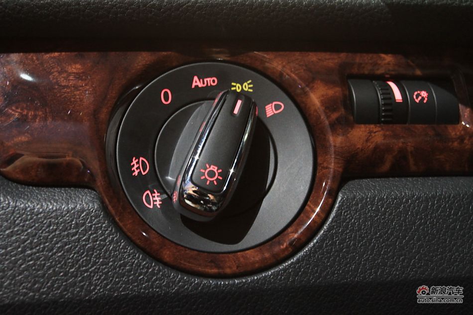 上海大众全新帕萨特