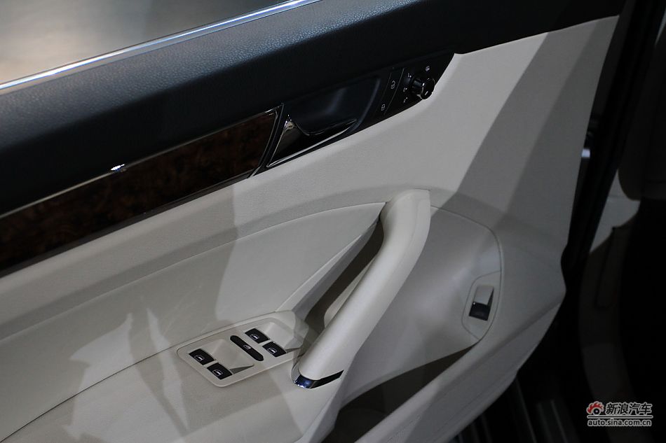 上海大众全新帕萨特