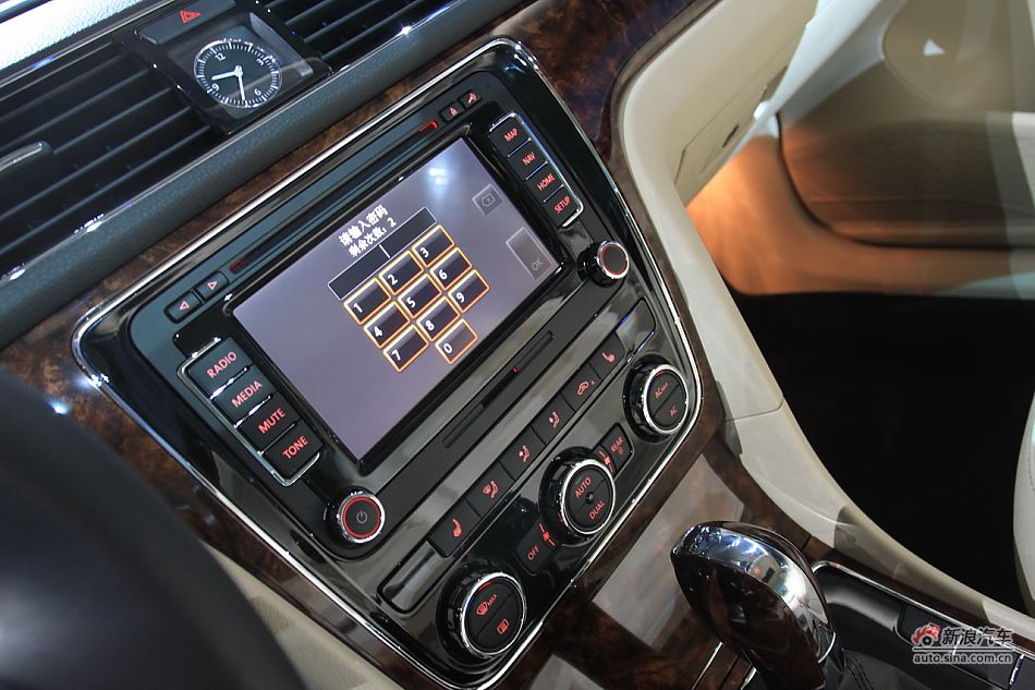 上海大众全新帕萨特