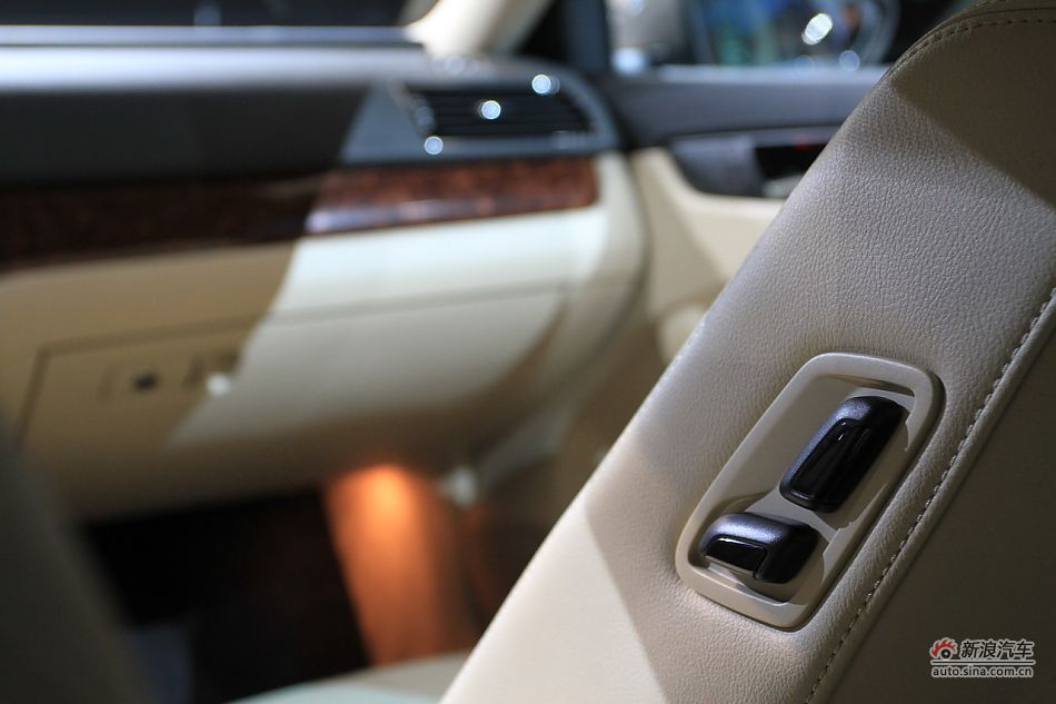 上海大众全新帕萨特