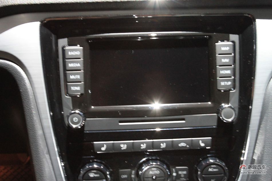 上海大众全新帕萨特