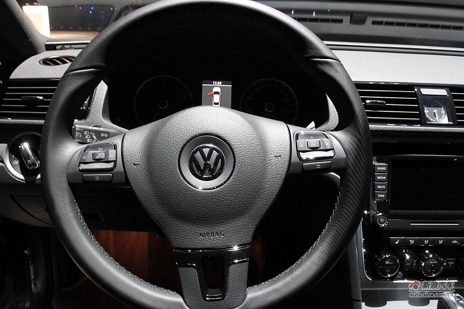 上海大众全新帕萨特