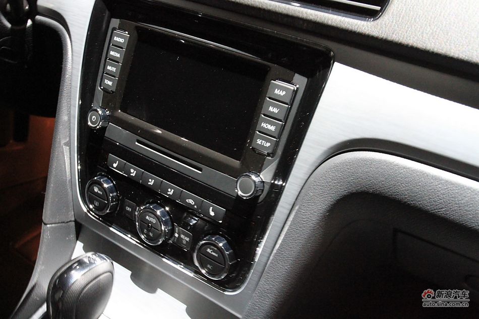 上海大众全新帕萨特