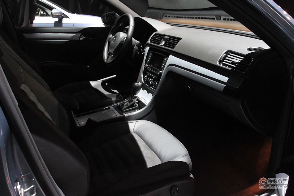 上海大众全新帕萨特