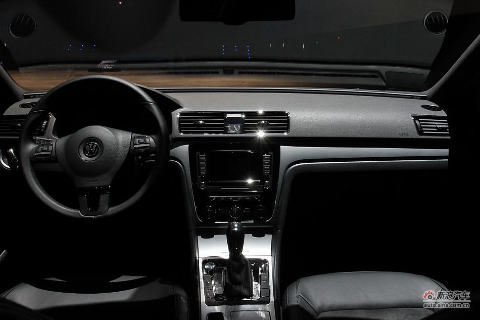 上海大众全新帕萨特