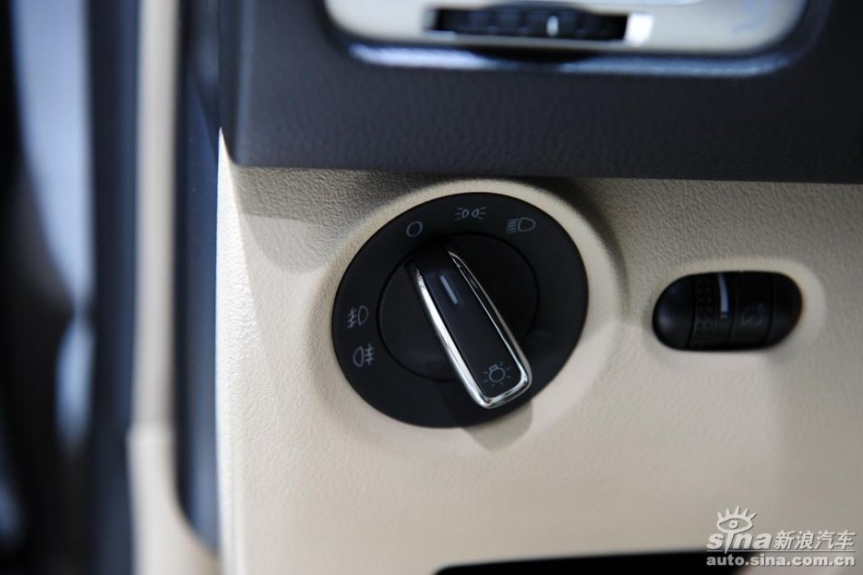 上海大众新领驭