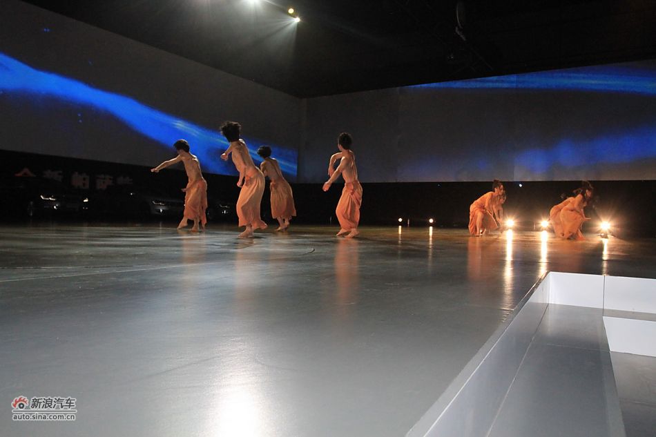 上海大众全新帕萨特新车亮相