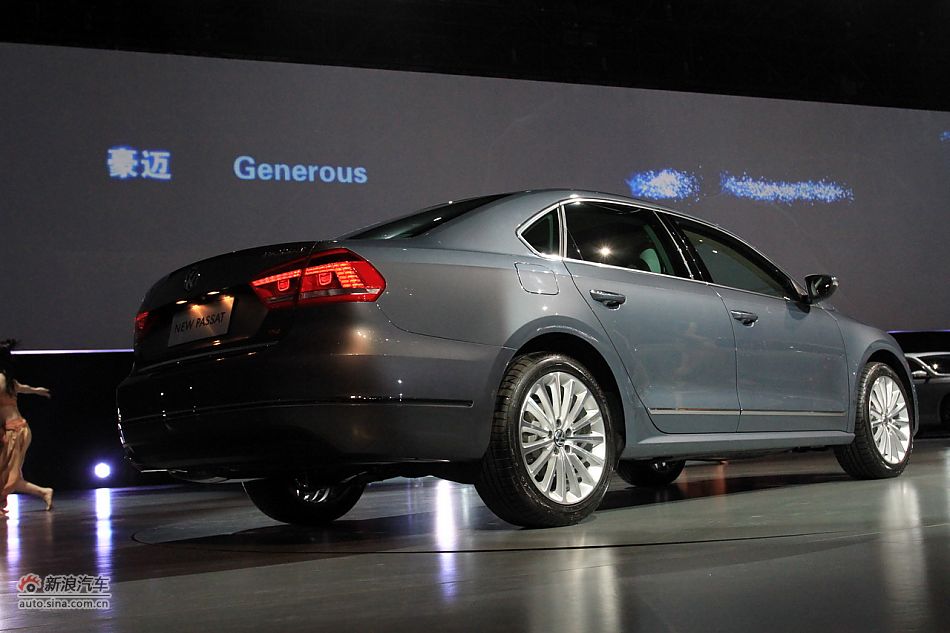 上海大众全新帕萨特新车亮相