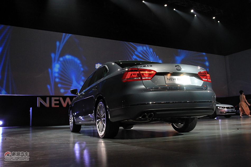 上海大众全新帕萨特新车亮相
