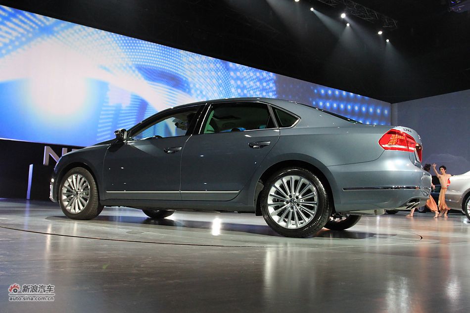 上海大众全新帕萨特新车亮相