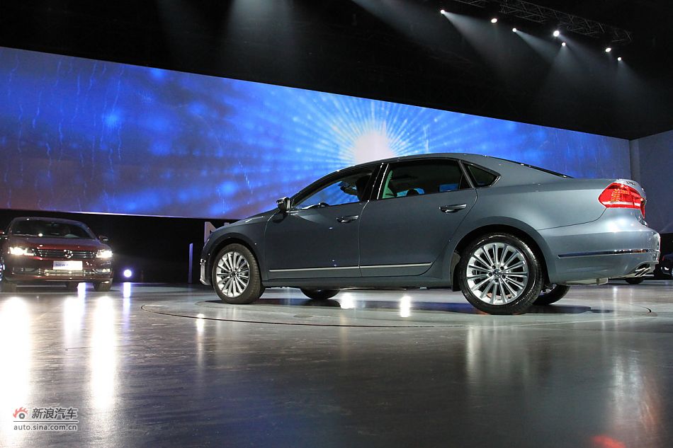 上海大众全新帕萨特新车亮相