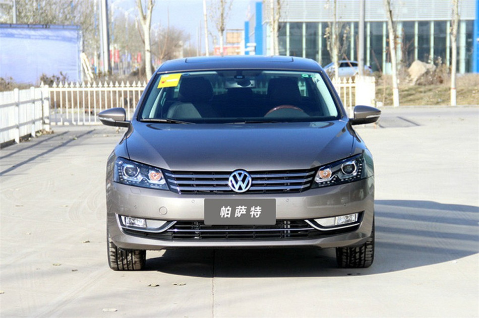 2013款 帕萨特 2.0TSI DSG 至尊版