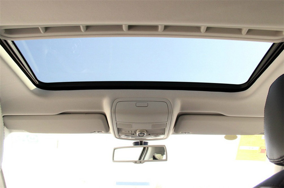 2013款 帕萨特 2.0TSI DSG 至尊版