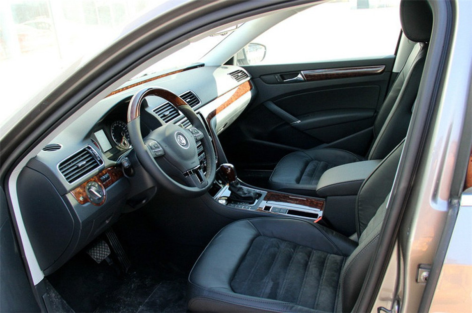 2013款 帕萨特 2.0TSI DSG 至尊版