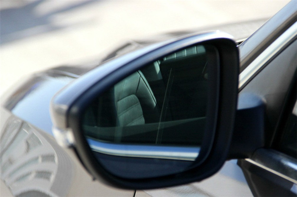 2013款 帕萨特 2.0TSI DSG 至尊版